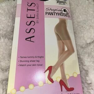 Assets By Spanx Shaping Pantyhose Black Size 4 ‎ 126B New In Package